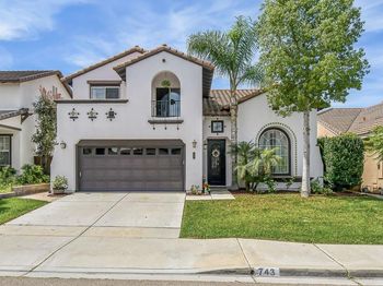 743 N Valley View Dr