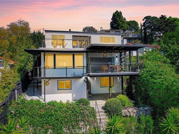 1923 Hollyvista, Los Angeles CA 90027