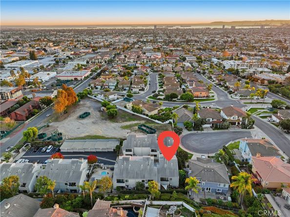 2051 Orizaba 1, Signal Hill CA 90755