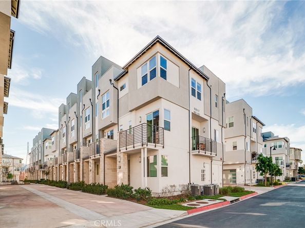 1602 W Bushell, Anaheim CA 92805