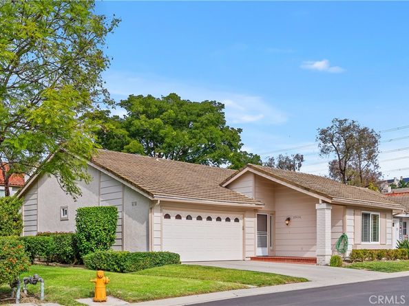 23436 Villena, Mission Viejo CA 92692