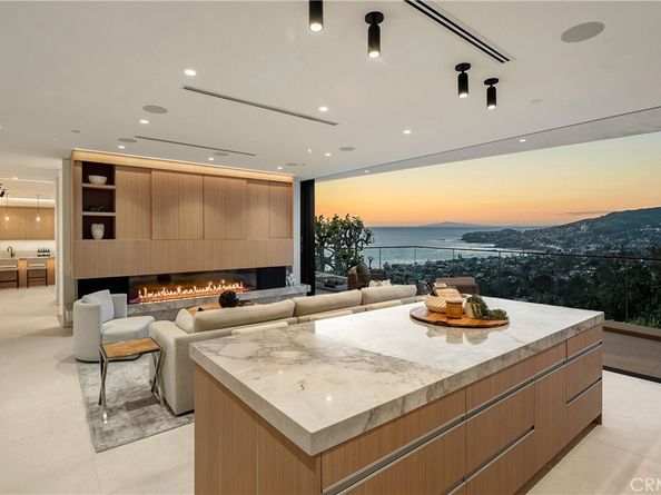 840 Gainsborough, Laguna Beach CA 92651