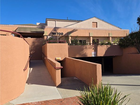 16700 Yukon Ave 108, Torrance CA 90504