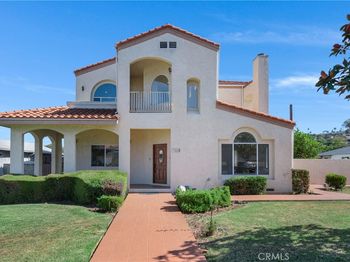 3868 S Redondo Boulevard