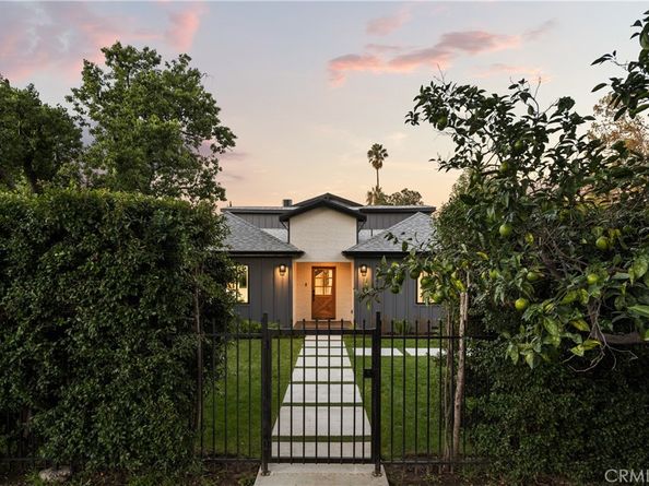 13541 Chandler Boulevard, Sherman Oaks CA 91401