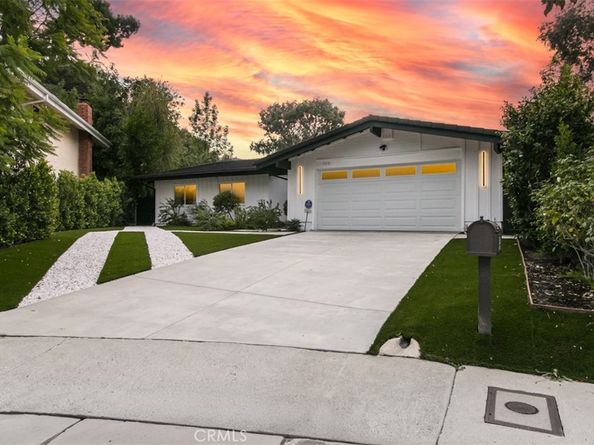 19291 Berclair Lane, Tarzana CA 91356