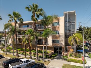 1625 E Appleton