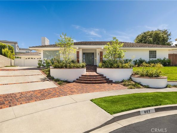 807 Aldebaran Circle, Newport Beach CA 92660