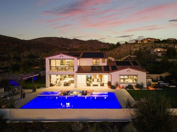 17028 Rendezvous Circle, San Diego CA 92127