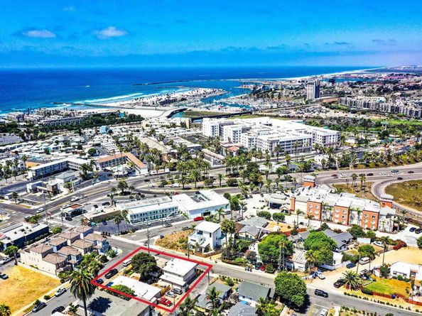 722 &718 N Freeman Street, Oceanside CA 92054