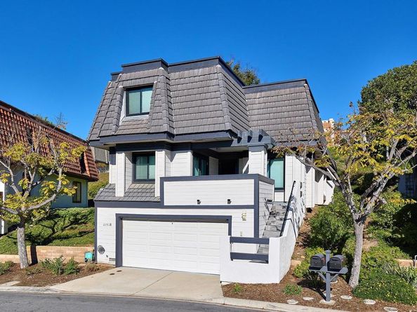 11518 Madera Rosa Way, San Diego CA 92124