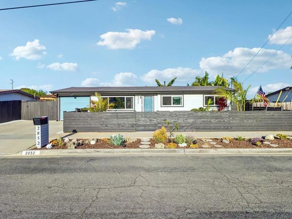 2852 Yvonne St, Oceanside CA 92056