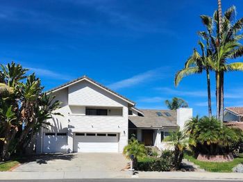 2124 Pintoresco Court