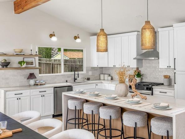 4860 Park Drive, Carlsbad CA 92008