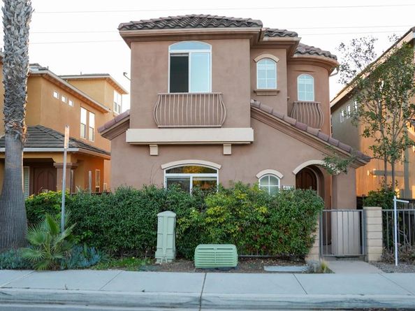 417 N Cedros Ave, Solana Beach CA 92075