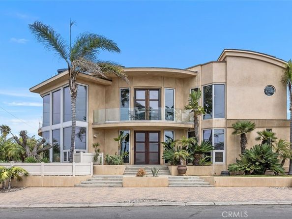 5390 Carlsbad Boulevard, Carlsbad CA 92008