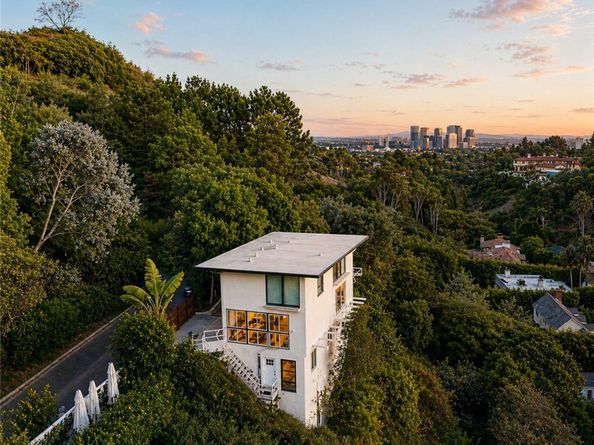 1311 Braeridge Drive, Beverly Hills CA 90210