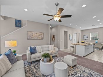 762 Chandler Walk