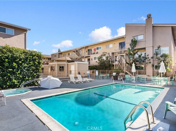 10757 Hortense 307, North Hollywood CA 91602