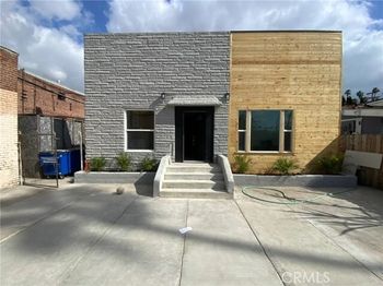 4804 S Van Ness