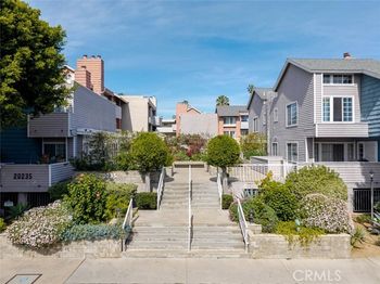 20235 Keswick Street