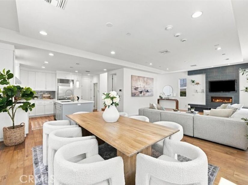 2206 Harriman A, Redondo Beach CA 90278