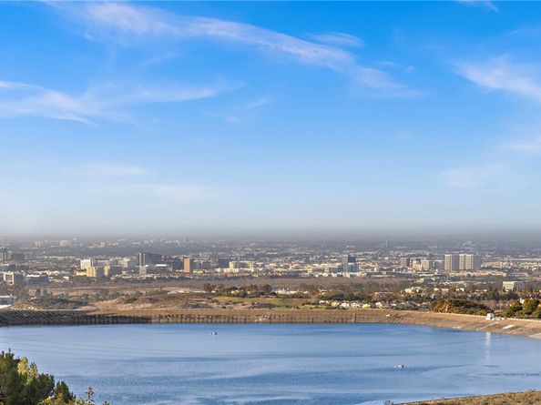 44 Drakes Bay Drive, Corona Del Mar (newport Beach) CA 92625