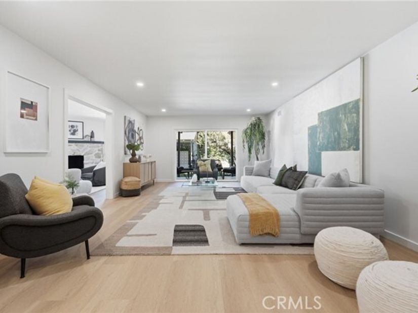 2116 Freeman, Santa Ana CA 92706