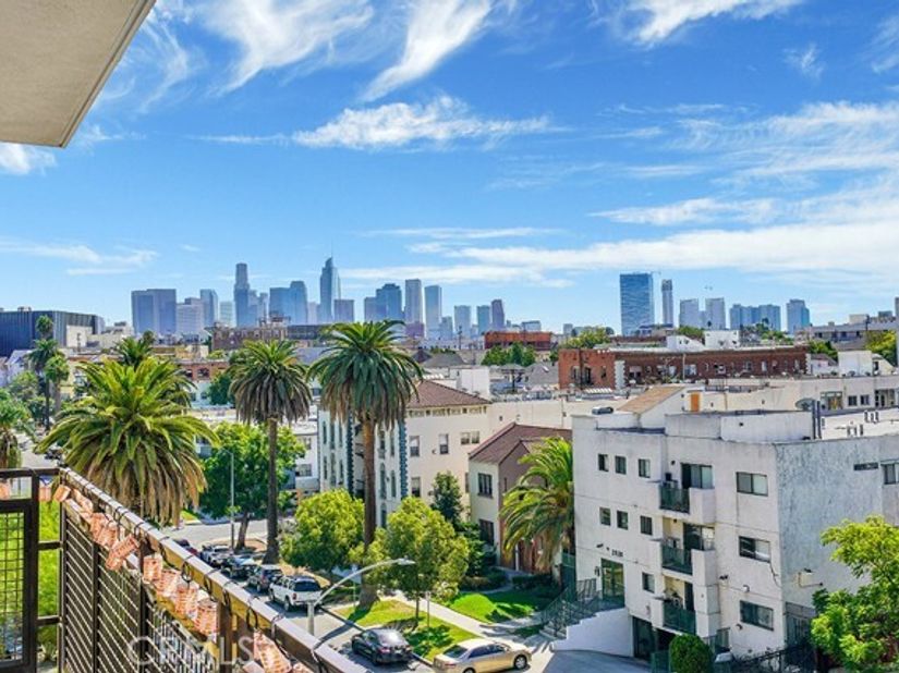 2939 Leeward Ave 615, Los Angeles CA 90005