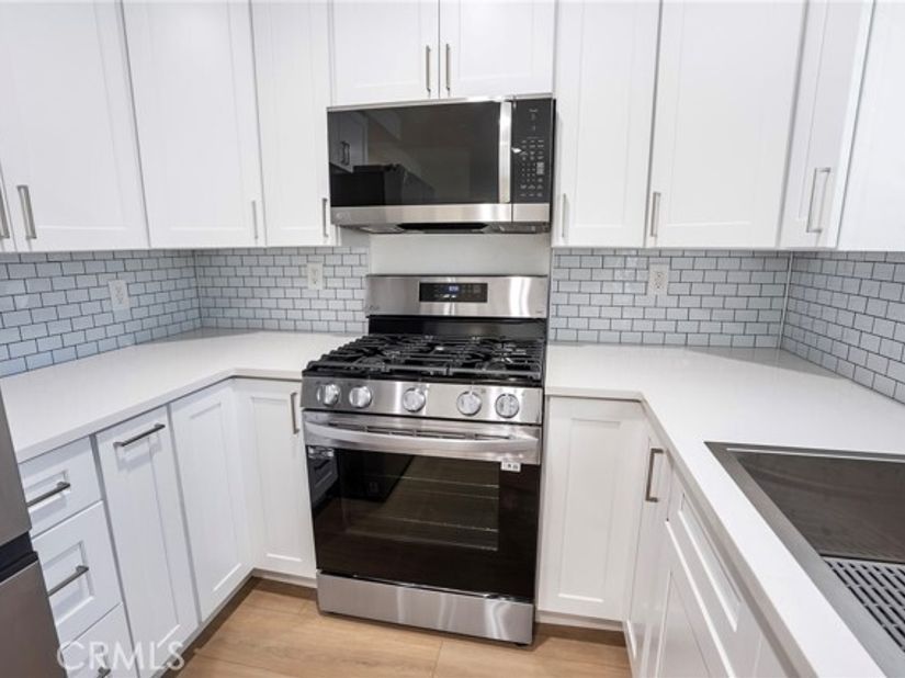 420 N Market 9, Inglewood CA 90302