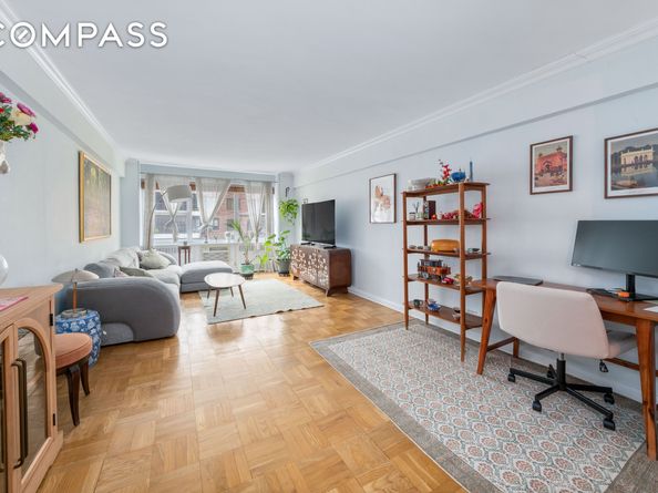 25 Sutton Place S 9R, New York NY 10022