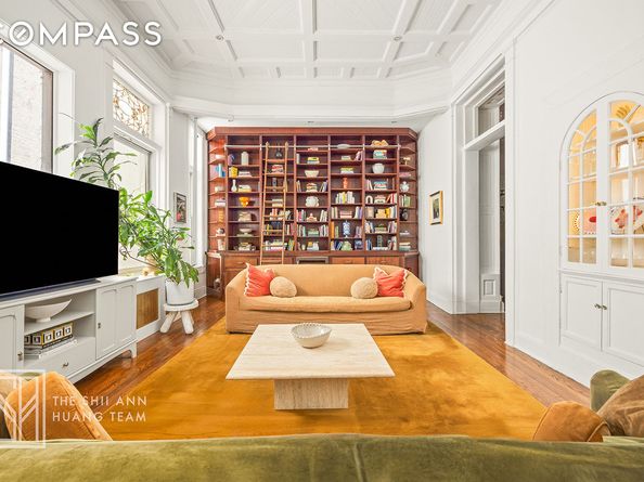 10 8th Avenue 2, Brooklyn NY 11217