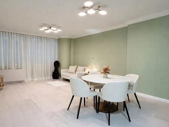 255 East 49th Street 4A, New York NY 10017