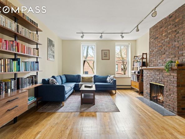 426 13th Street 2E, Brooklyn NY 11215