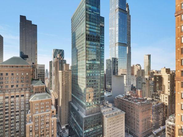 150 West 56th Street 3107, New York NY 10019