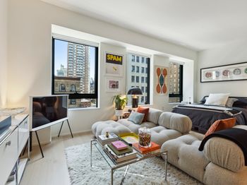 121 East 22nd Street