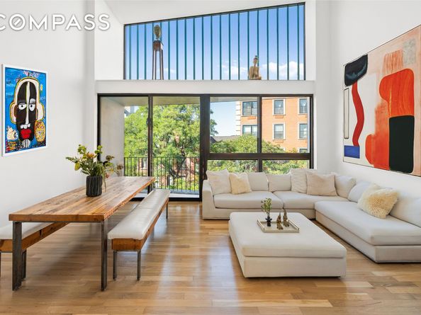 364 Myrtle Avenue 2B, Brooklyn NY 11205