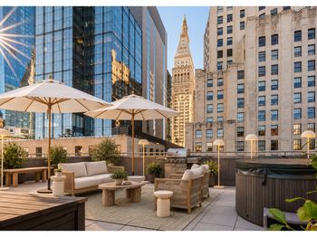 323 Park Avenue S