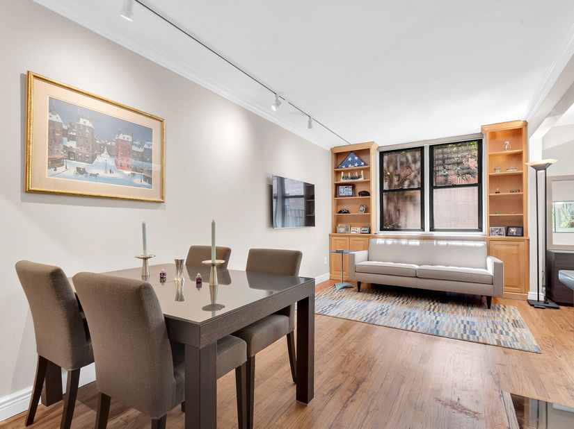 314 West 56th Street 2A, New York NY 10019