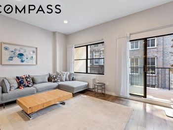 35 East 10th Street