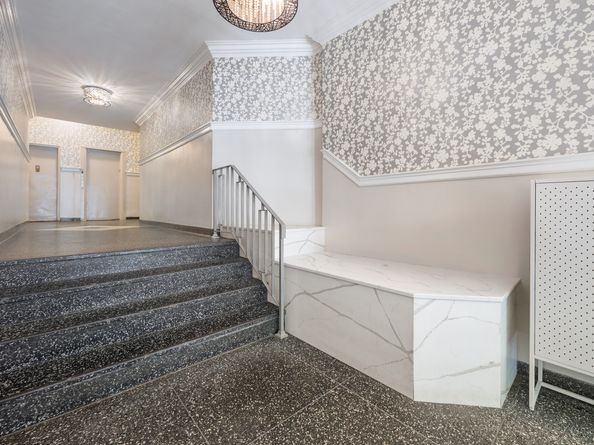 321 East 89th Street 3E, New York NY 10128