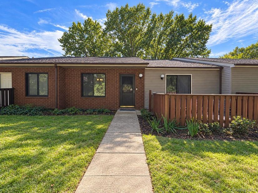 780 Hilltop Court, Coram NY 11727