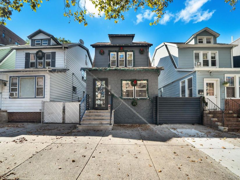 4014 79th Street, Elmhurst NY 11373