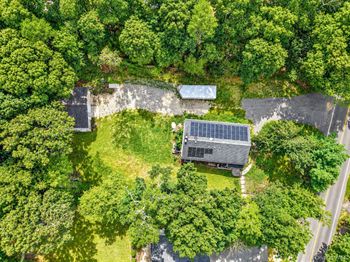 95 W Bartlett Road