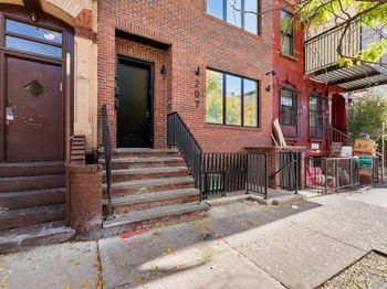 207 Lee Avenue