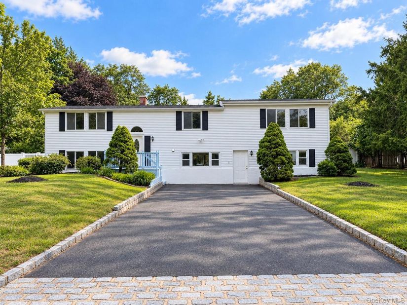 18 University Heights Drive, Stony Brook NY 11790