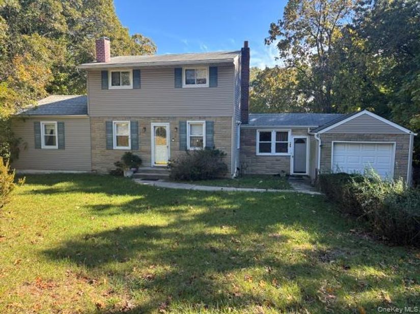 399 Boyle Road, Selden NY 11784