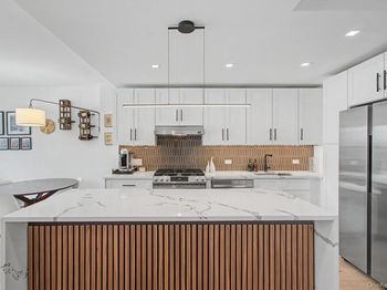 345 E 93rd Street