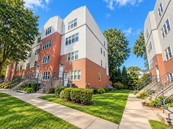 200 Neptune Court