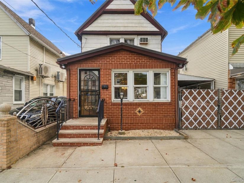 9413 108th Street, Richmond Hill NY 11419